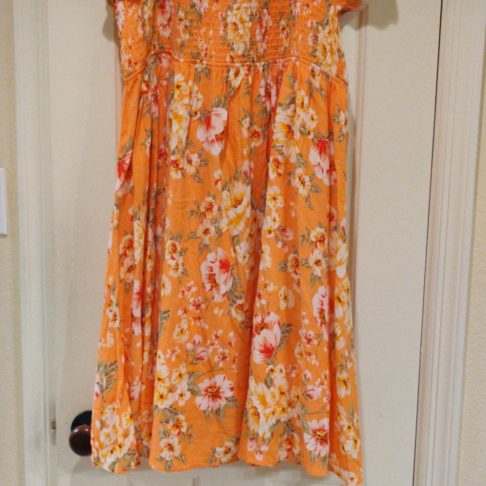 white birch Orange Floral Midi Dress - Picture 4 of 9